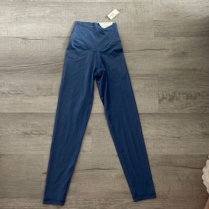 Aerie crossover leggings